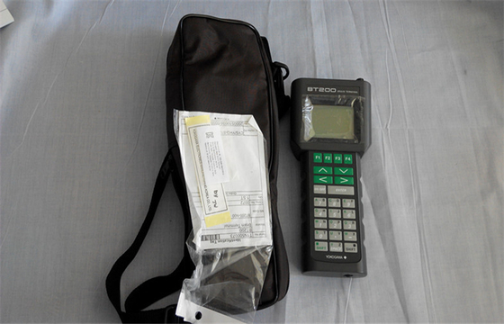 O TERMINAL original do CÉREBRO de Yokogawa BT200 com os 4 à C.C. de 20 miliampère sinaliza