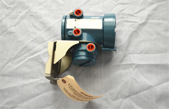 Transmissor de fluxo 2700 do medidor 1700 de Coriolis do movimento de Emerson micro