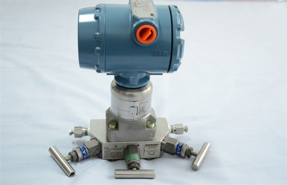 transmissor de pressão diferencial profissional Rosemount 3051CD com a válvula 0305