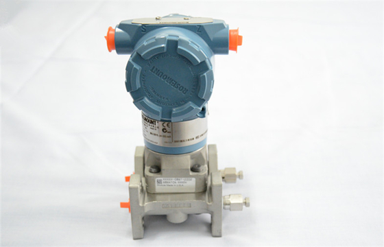 transmissor de pressão diferencial pequeno Rosemount da escala 3051CD0 com flange tradicional
